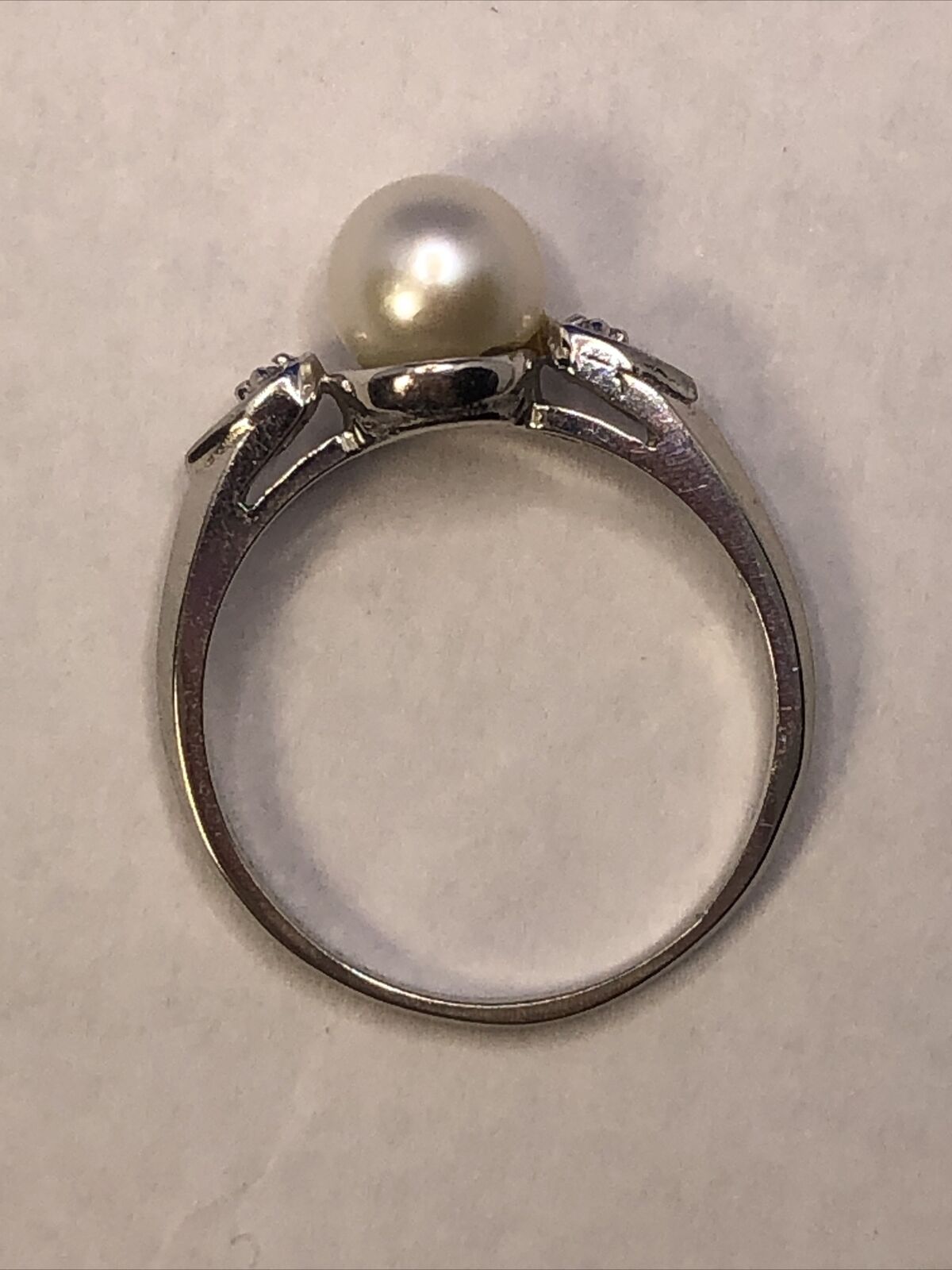 Designer 10K White Gold Round Pearl Diamond Accented Anniversary Ring